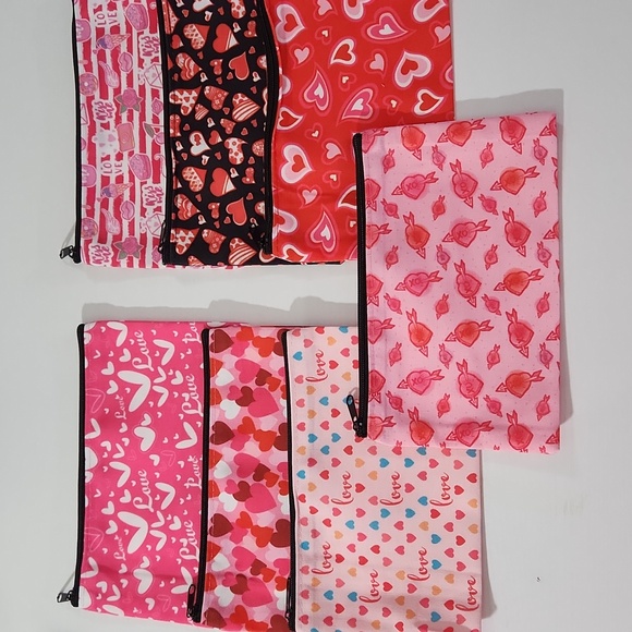 Handbags - BUY NOW Valentines Day Cosmetic Bags